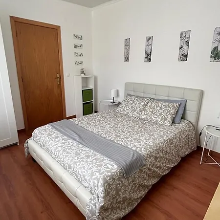 Gasthof Casinha No Coracao Do Oeste - Ventosa Cadaval